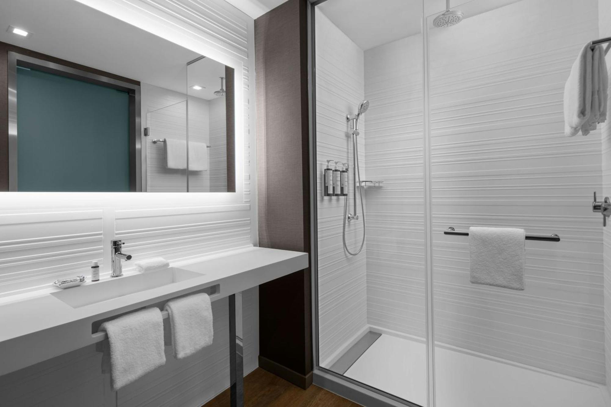 Ac Hotel By Marriott Clearwater Beach Zewnętrze zdjęcie